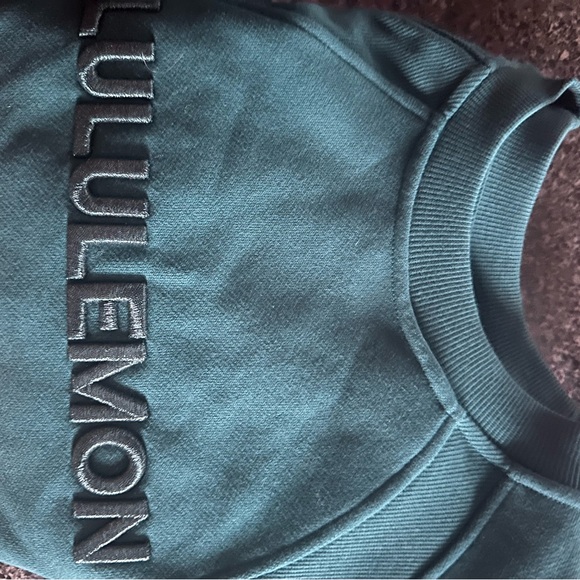 Lululemon Green Sweatshirt - Picture 3 of 4